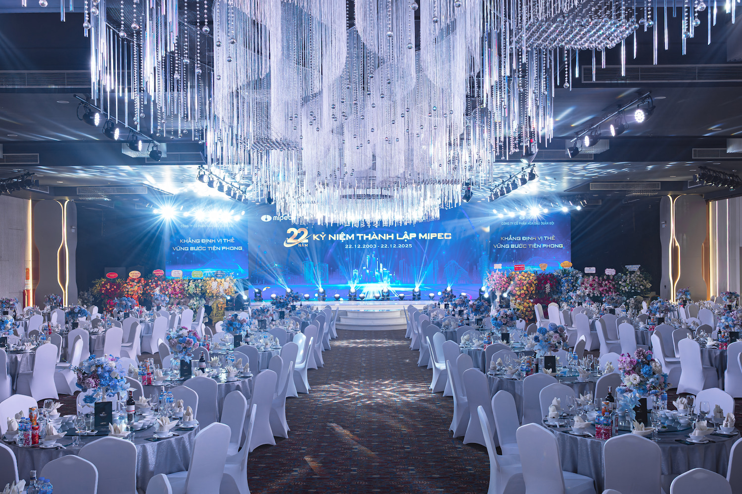Không gian sảnh tiệc Salon 1 với sức chứa lên đến 1000 khách tại Mipec Palace